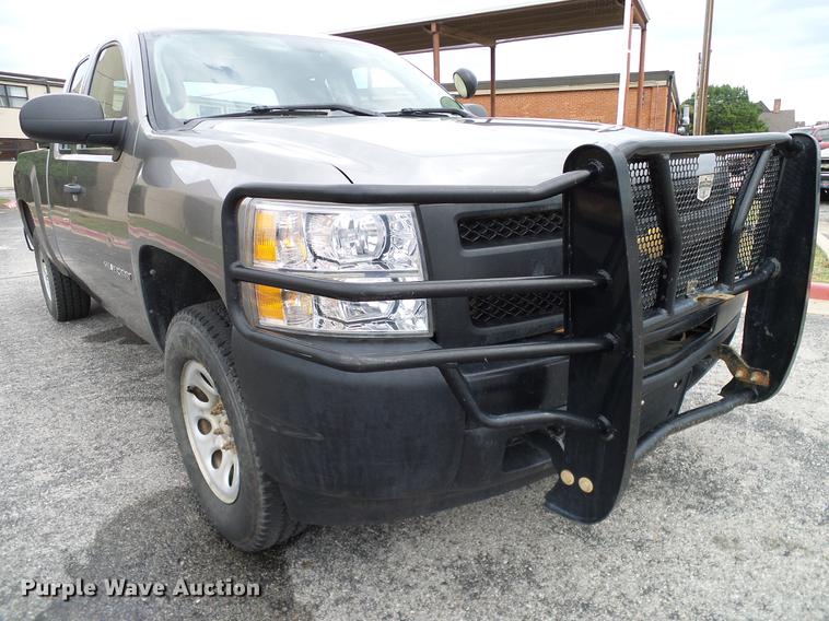 image for item DA6920 2012 Chevrolet Silverado 1500 Ext. Cab pickup truck