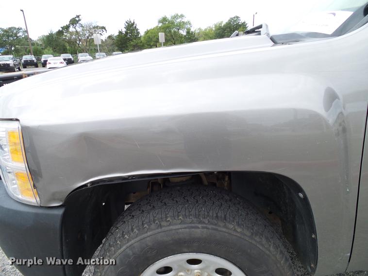 image for item DA6920 2012 Chevrolet Silverado 1500 Ext. Cab pickup truck