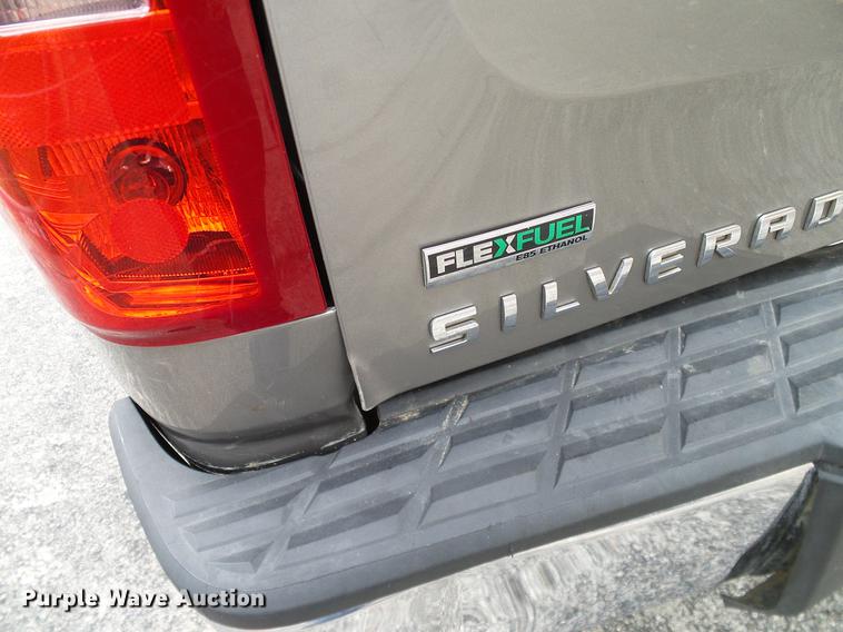 image for item DA6920 2012 Chevrolet Silverado 1500 Ext. Cab pickup truck