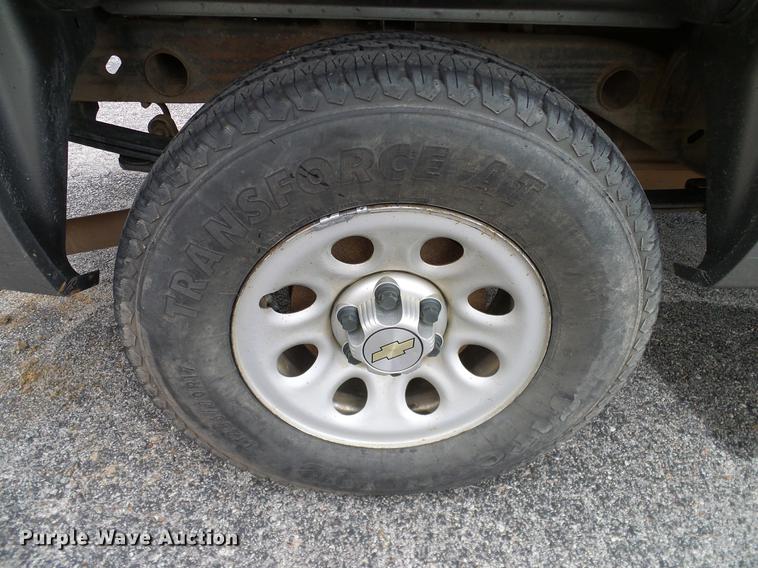 image for item DA6920 2012 Chevrolet Silverado 1500 Ext. Cab pickup truck