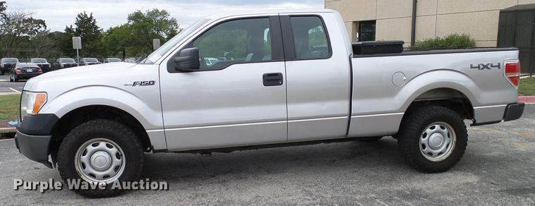 image for item DA6922 2011 Ford F150 XL SuperCab pickup truck