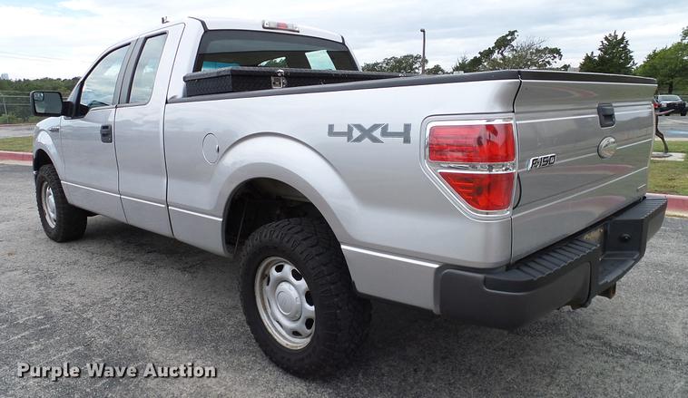 image for item DA6922 2011 Ford F150 XL SuperCab pickup truck