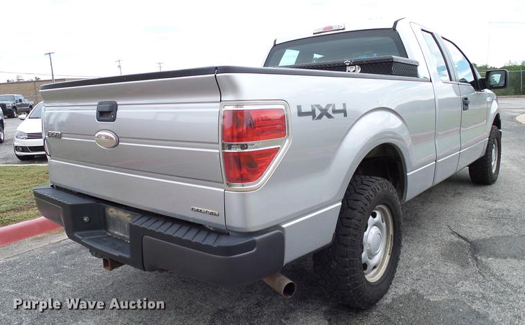 image for item DA6922 2011 Ford F150 XL SuperCab pickup truck