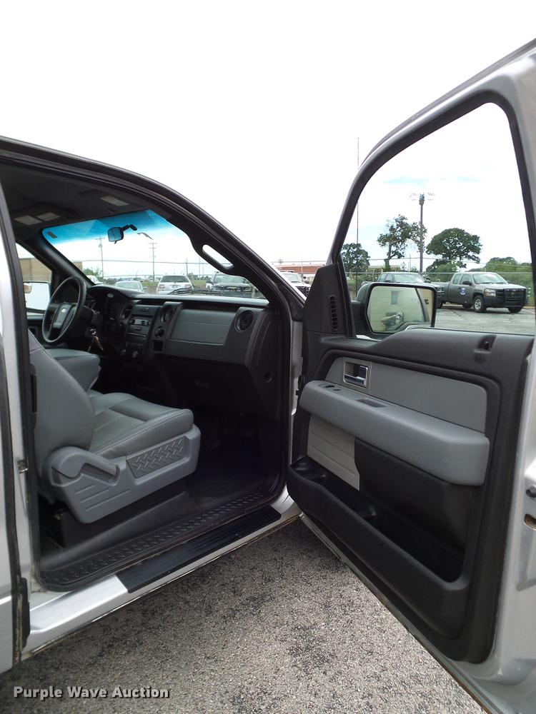 image for item DA6922 2011 Ford F150 XL SuperCab pickup truck