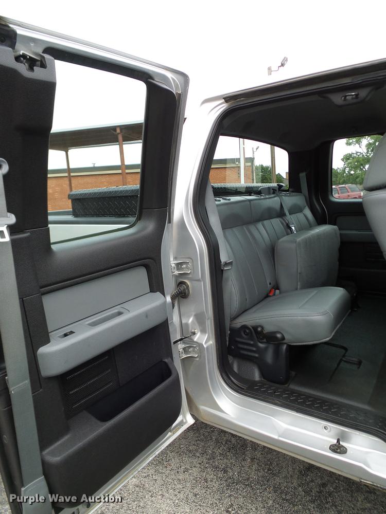 image for item DA6922 2011 Ford F150 XL SuperCab pickup truck