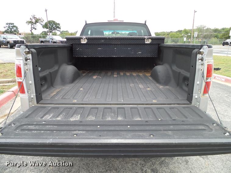 image for item DA6922 2011 Ford F150 XL SuperCab pickup truck