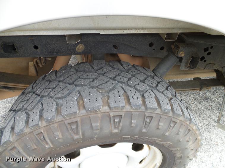 image for item DA6922 2011 Ford F150 XL SuperCab pickup truck