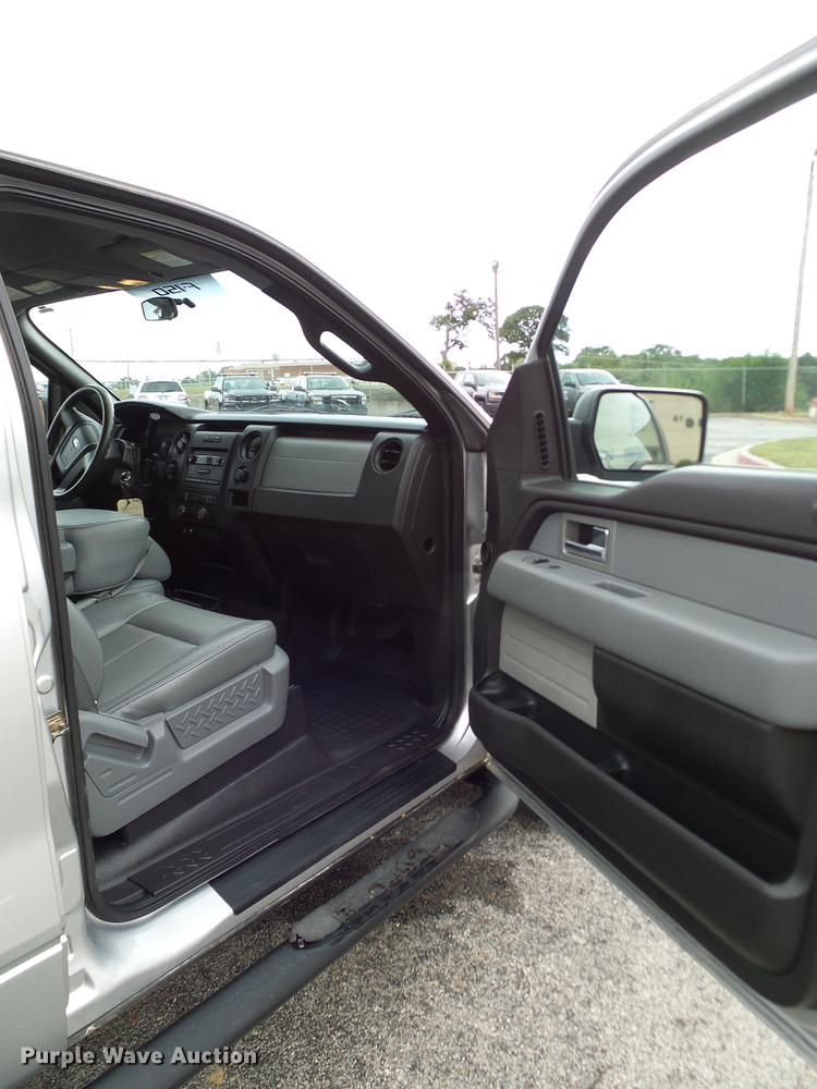 image for item DA6923 2011 Ford F150 XL SuperCrew pickup truck