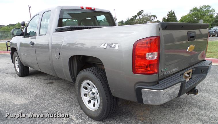 image for item DA6924 2012 Chevrolet Silverado 1500 Ext. Cab pickup truck