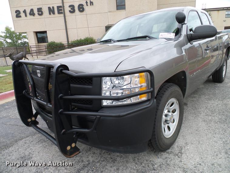 image for item DA6924 2012 Chevrolet Silverado 1500 Ext. Cab pickup truck
