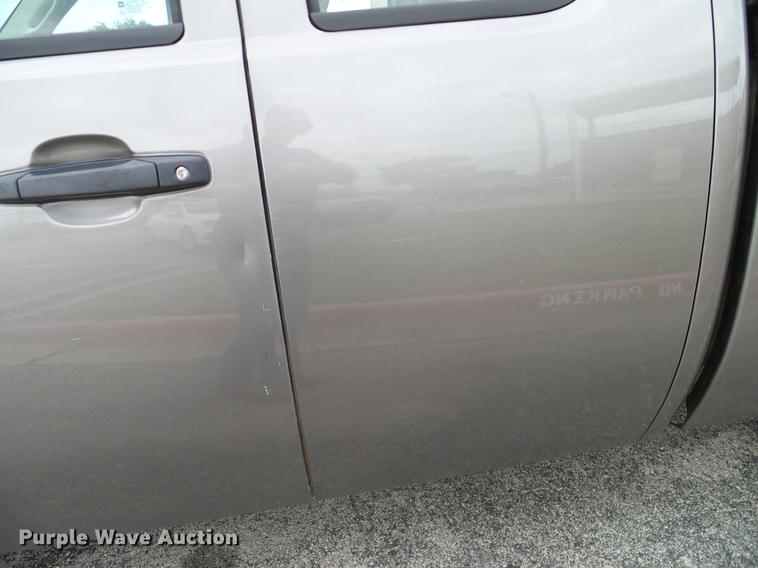 image for item DA6924 2012 Chevrolet Silverado 1500 Ext. Cab pickup truck