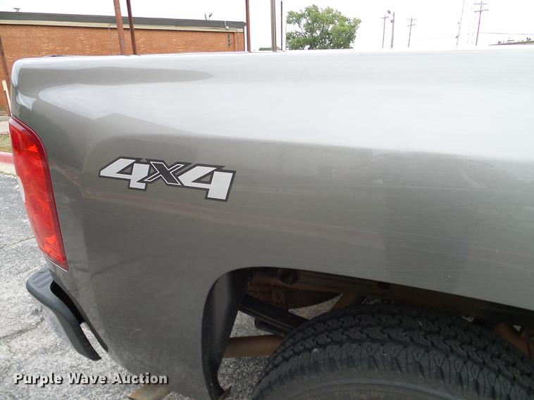 image for item DA6924 2012 Chevrolet Silverado 1500 Ext. Cab pickup truck