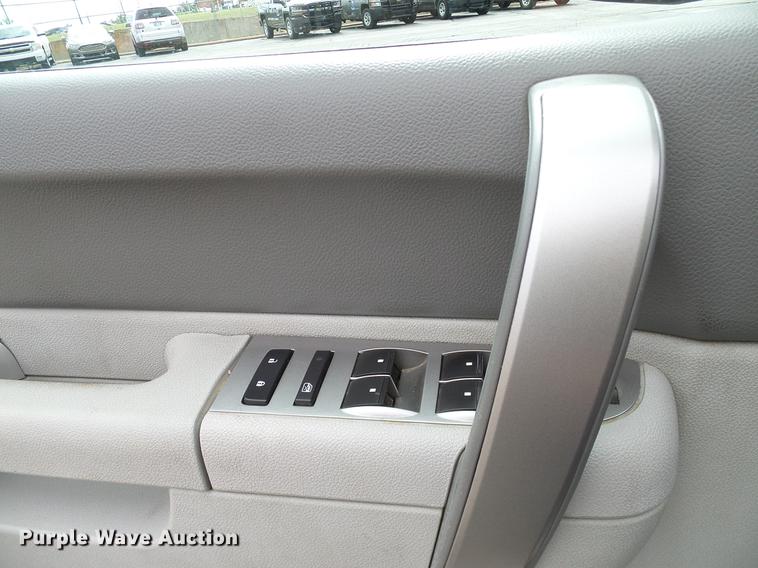 image for item DA6925 2013 Chevrolet Silverado 1500 Ext. Cab pickup truck