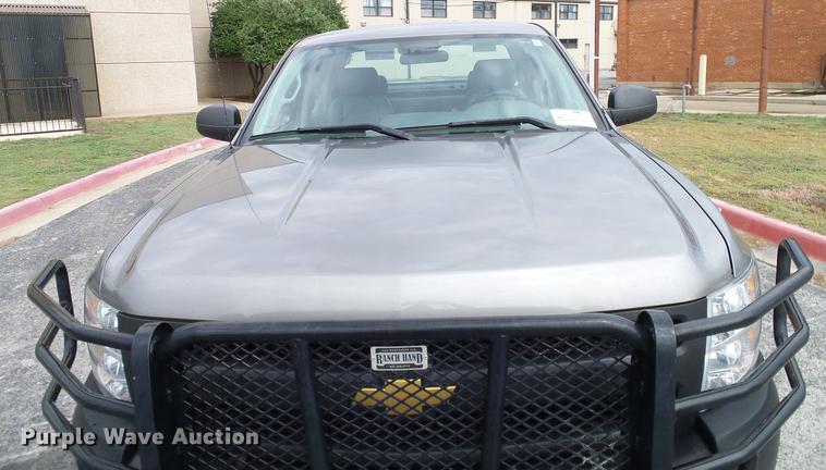 image for item DA6925 2013 Chevrolet Silverado 1500 Ext. Cab pickup truck