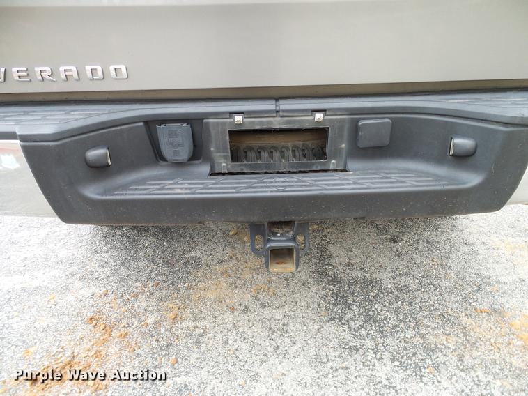 image for item DA6925 2013 Chevrolet Silverado 1500 Ext. Cab pickup truck