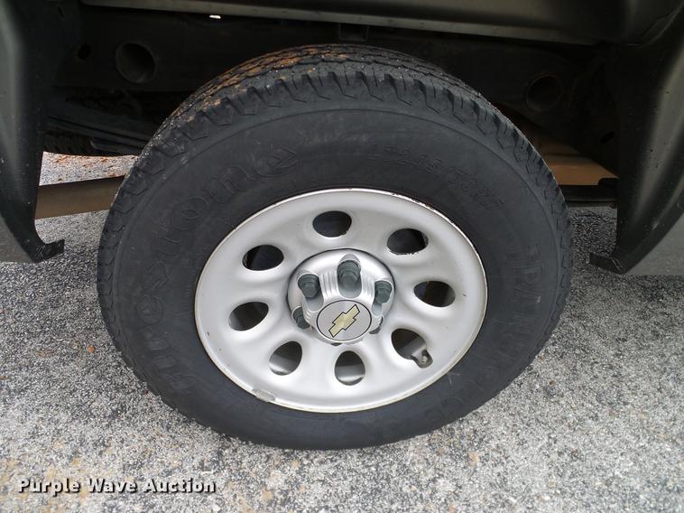 image for item DA6925 2013 Chevrolet Silverado 1500 Ext. Cab pickup truck