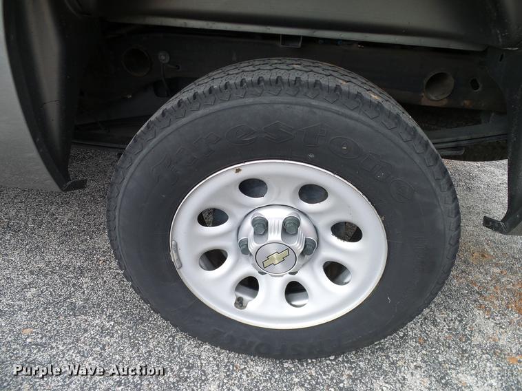 image for item DA6925 2013 Chevrolet Silverado 1500 Ext. Cab pickup truck