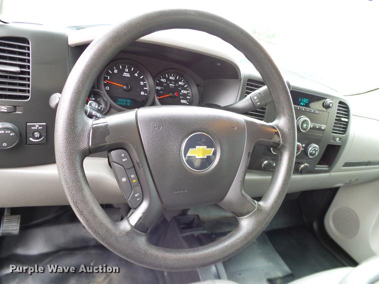 image for item DA6927 2011 Chevrolet Silverado 1500 Ext. Cab pickup truck