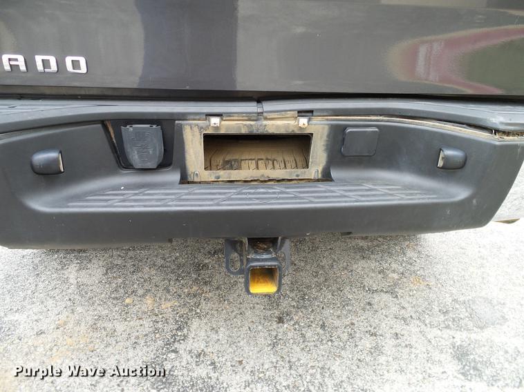 image for item DA6927 2011 Chevrolet Silverado 1500 Ext. Cab pickup truck