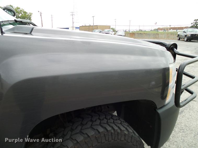 image for item DA6927 2011 Chevrolet Silverado 1500 Ext. Cab pickup truck