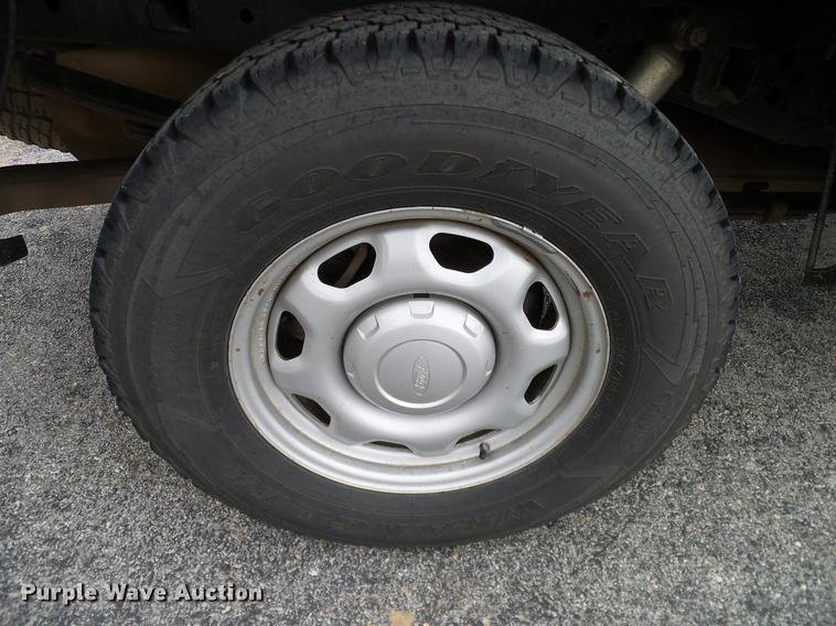 image for item DA6929 2012 Ford F150 XL SuperCrew pickup truck