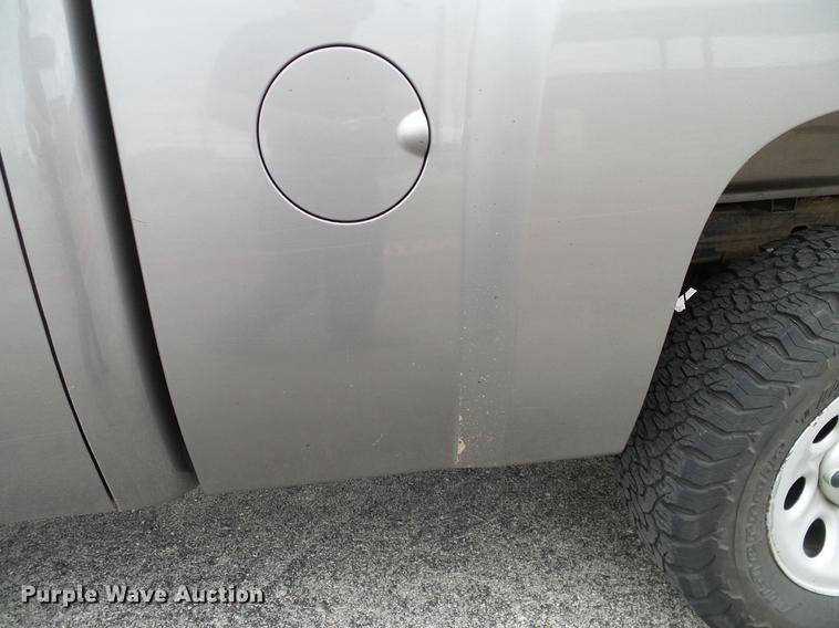 image for item DA6930 2012 Chevrolet Silverado 1500 Ext. Cab pickup truck