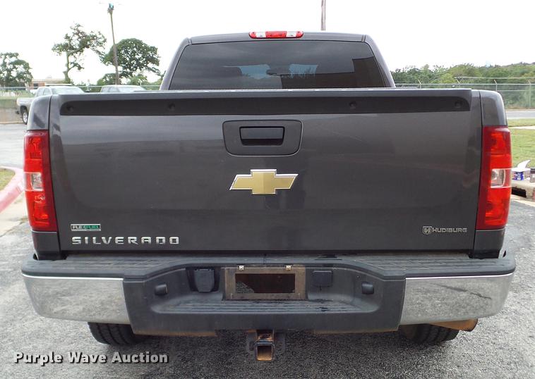 image for item DA6931 2011 Chevrolet Silverado 1500 Ext. Cab pickup truck
