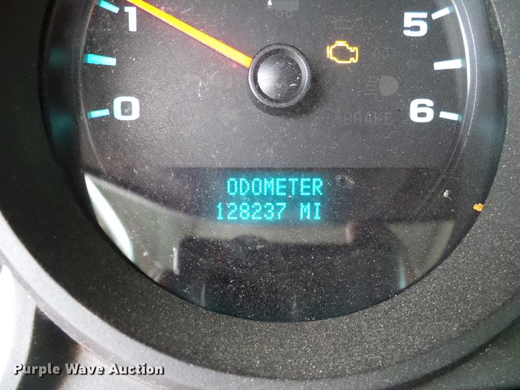 image for item DA6932 2011 Chevrolet Silverado 1500 Ext. Cab pickup truck