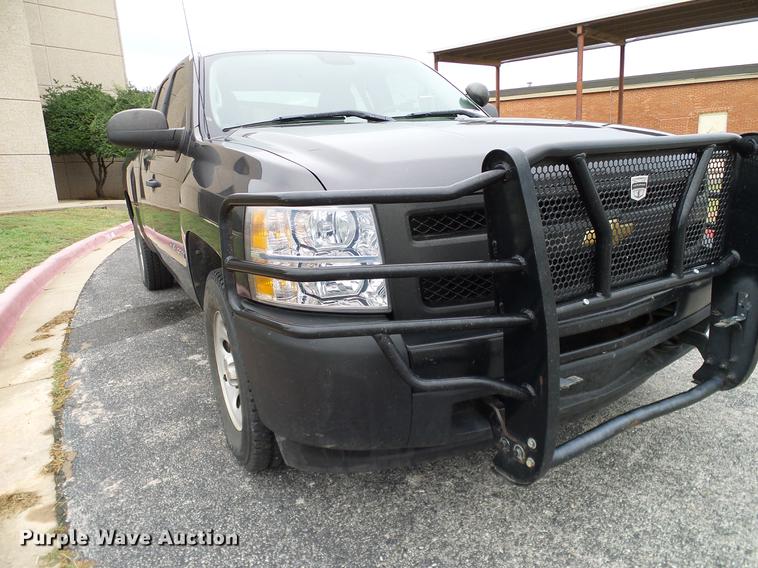 image for item DA6932 2011 Chevrolet Silverado 1500 Ext. Cab pickup truck