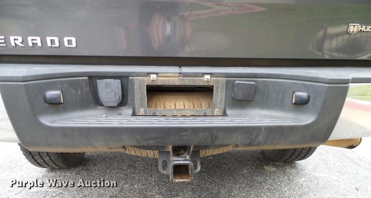 image for item DA6932 2011 Chevrolet Silverado 1500 Ext. Cab pickup truck