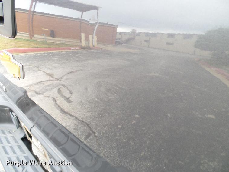 image for item DA6932 2011 Chevrolet Silverado 1500 Ext. Cab pickup truck