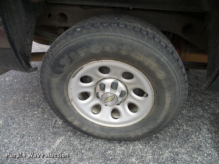 image for item DA6932 2011 Chevrolet Silverado 1500 Ext. Cab pickup truck