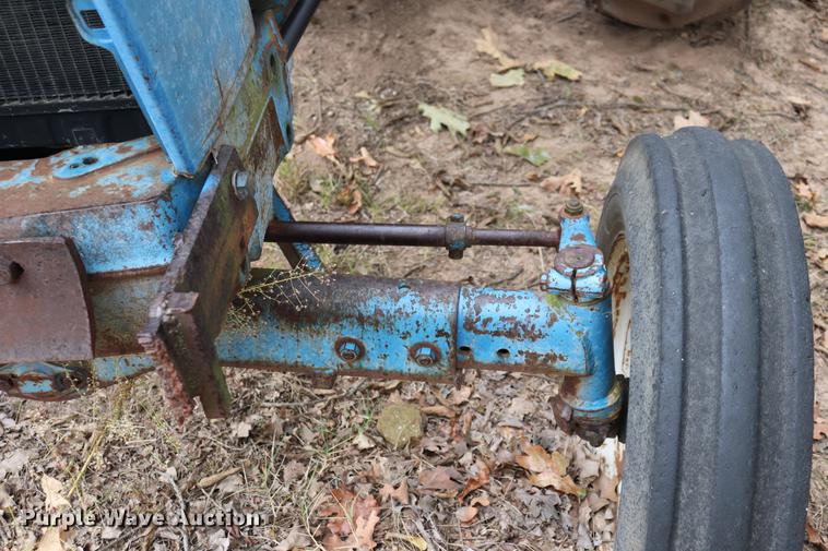 image for item ED9555 Ford 5000 tractor