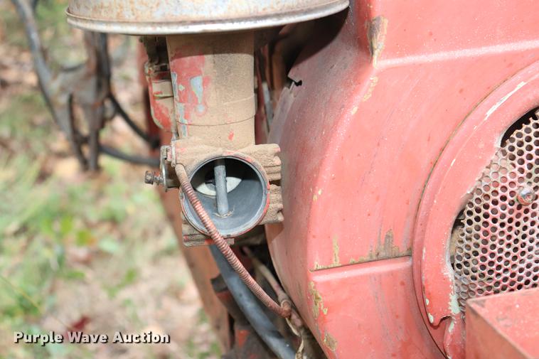 image for item ED9556 Lincoln 8895 welder