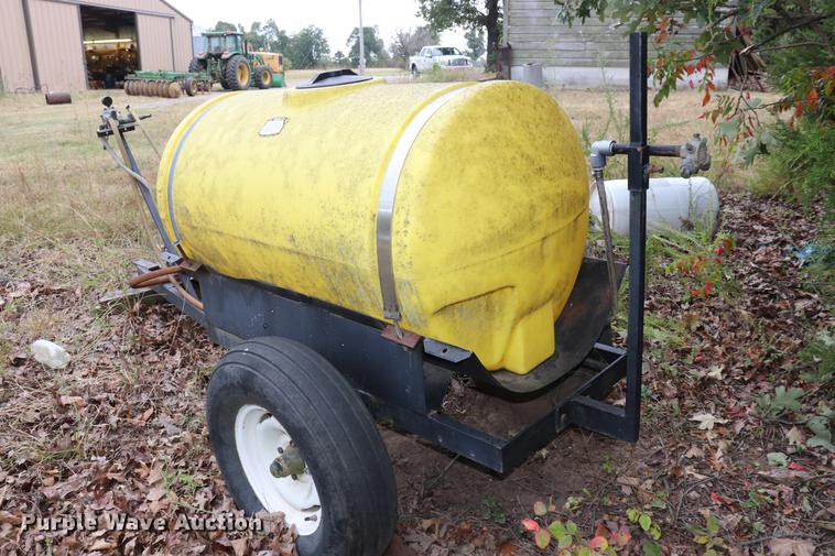 image for item ED9557 Wylie sprayer trailer