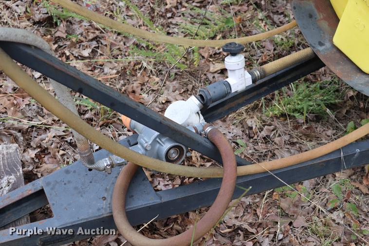 image for item ED9557 Wylie sprayer trailer