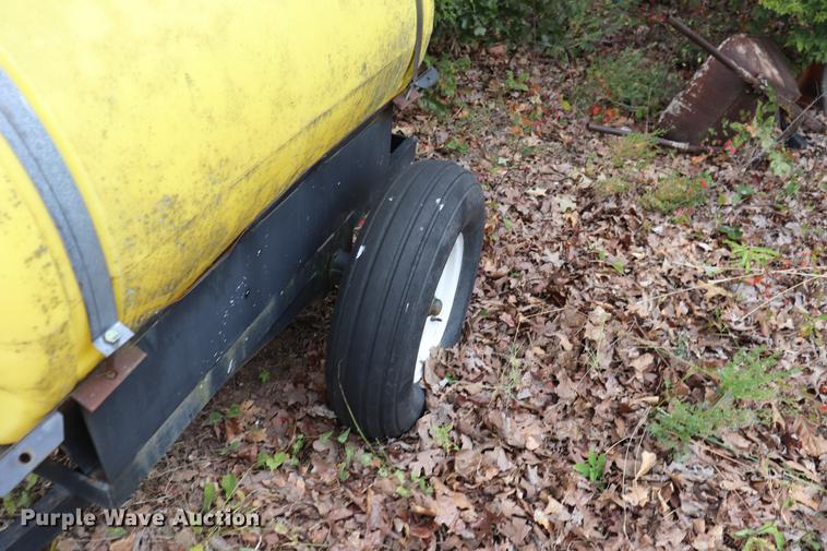 image for item ED9557 Wylie sprayer trailer