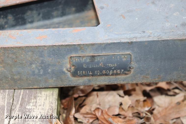 image for item ED9557 Wylie sprayer trailer