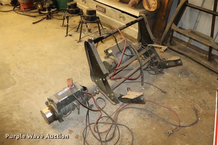 image for item ED9561 (2) Ramsey winches