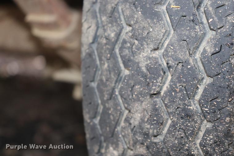 image for item ED9569 1985 Polar Kraft boat