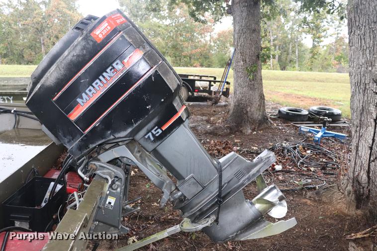 image for item ED9569 1985 Polar Kraft boat