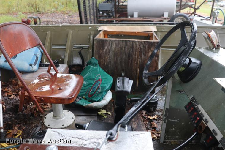 image for item ED9569 1985 Polar Kraft boat