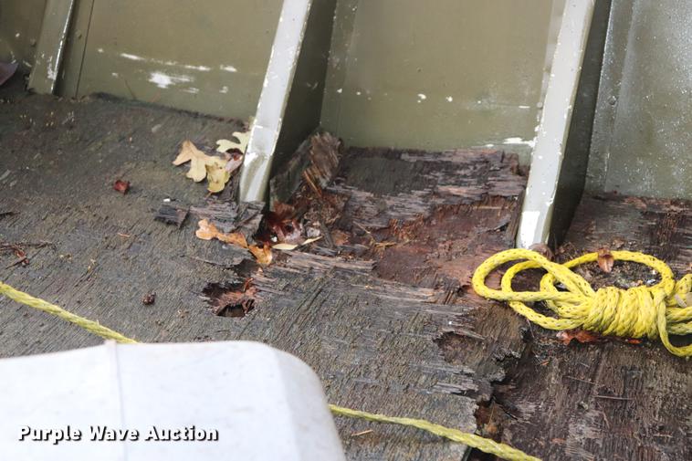 image for item ED9569 1985 Polar Kraft boat