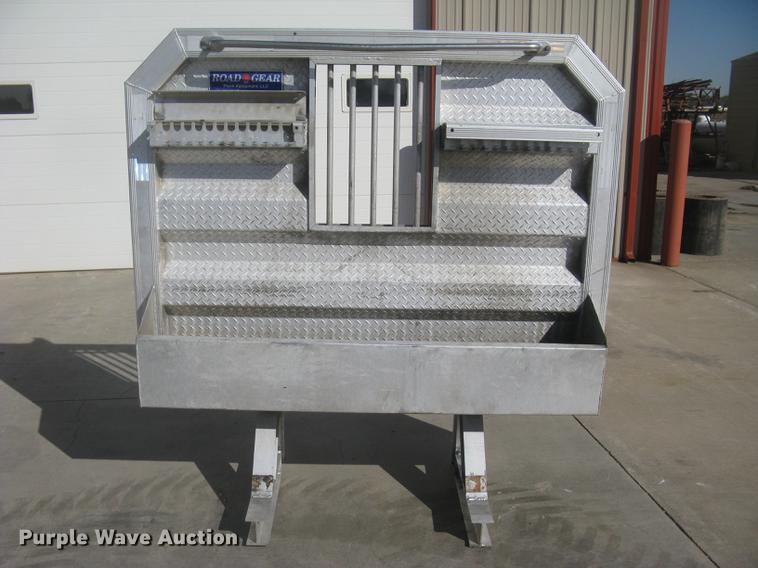 image for item AR9753 Road Gear aluminum headache rack