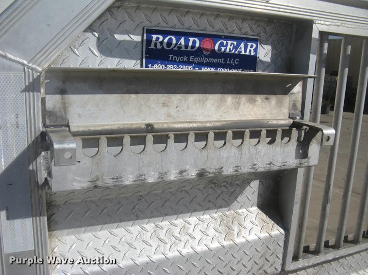 image for item AR9753 Road Gear aluminum headache rack