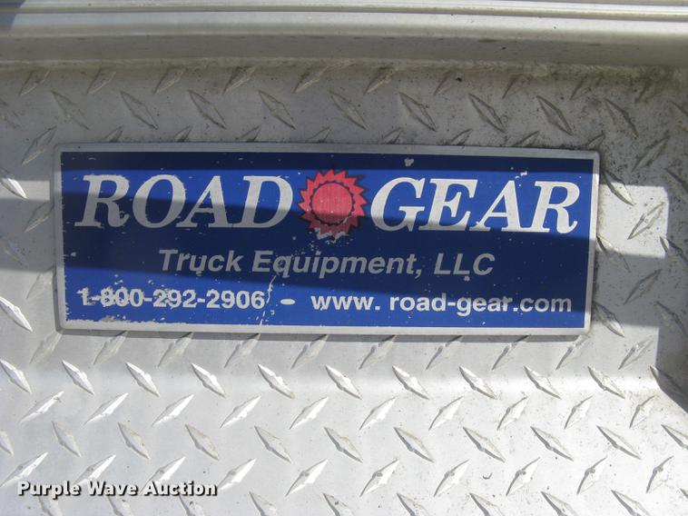 image for item AR9753 Road Gear aluminum headache rack
