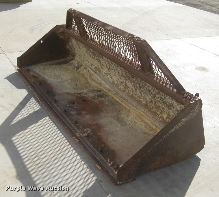 image for item AR9754 Skid steer bucket