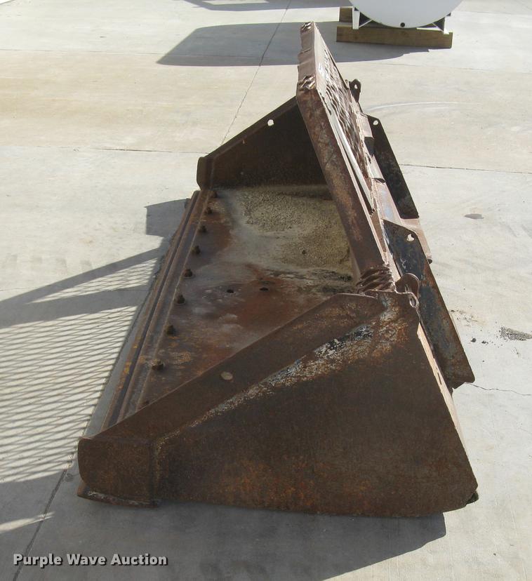 image for item AR9754 Skid steer bucket