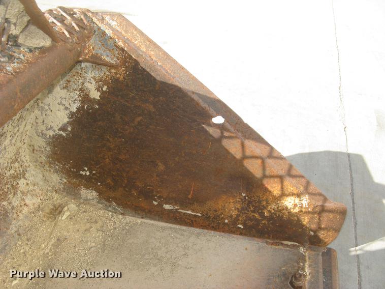 image for item AR9754 Skid steer bucket