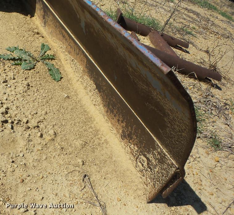 image for item AY9664 Blade